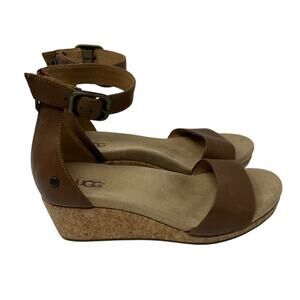 UGG Zoe II Wedge Brown Leather Adjustable Ankle Strap Cork 2" Wedge Size 7